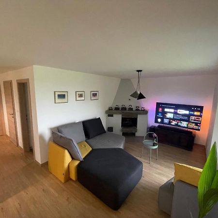 Apartma Slatina Apartman Smartno ob Paki Kültér fotó